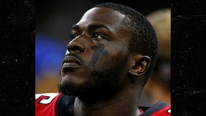 Falcons RB Tevin Coleman -- 'Not Worried' Over Sickle Cell In Denver ... Father Says