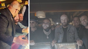 033025-john-travolta-primary