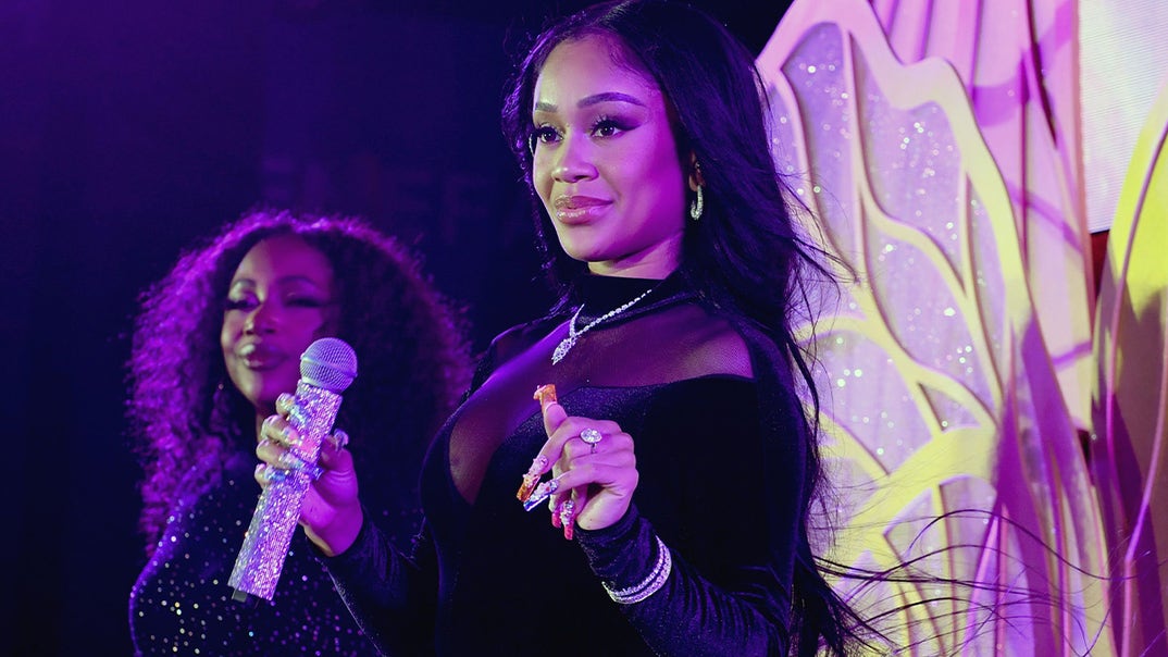 1028-Saweetie-Performance-Pics-PRIMARY