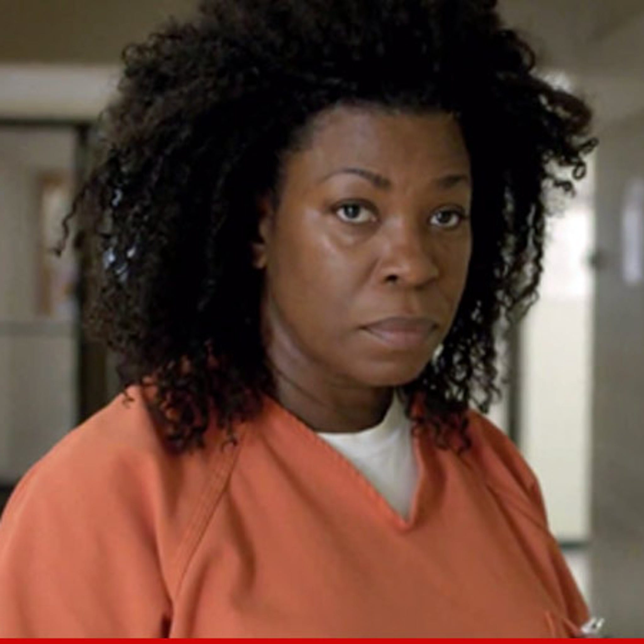 Orange Is The New Black Vee Reports For Season 3 Duty