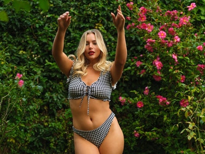 Paige De Cinque Model Bikini Hot Shots photos 14