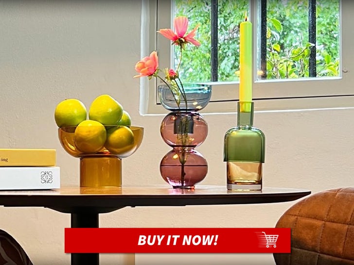 Reversible-Glass-Flower-and-Bud-Vase-MAIN