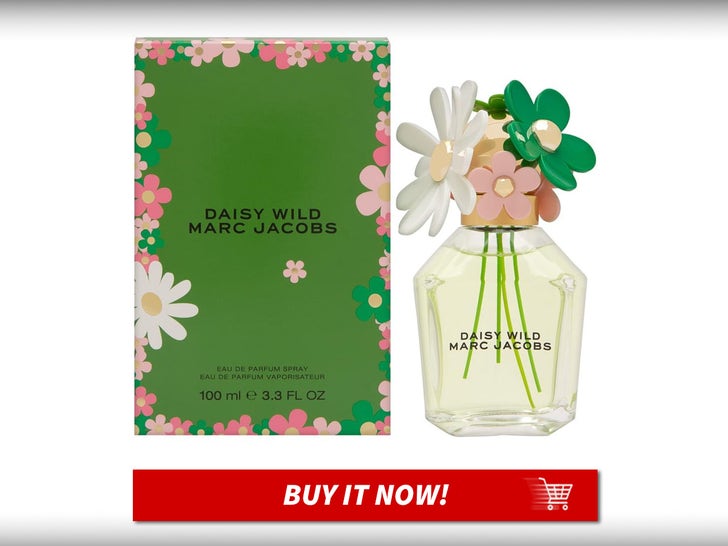 Marc-Jacobs-Daisy-Wild-MAIN
