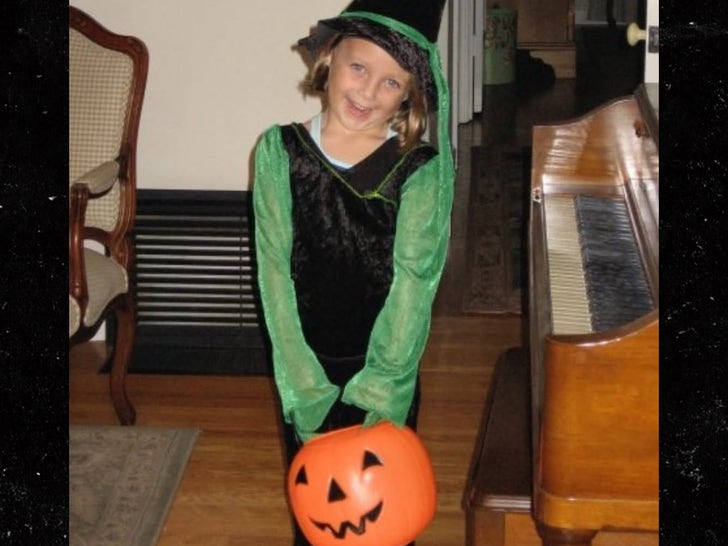 1028-Halloween-Cute-Kids-Sub1