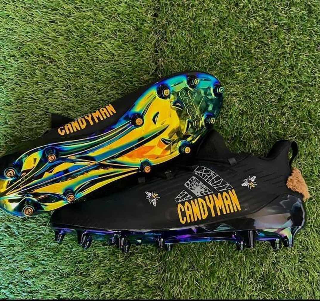 Athletics :: Bikini Bottom Custom Football Cleats