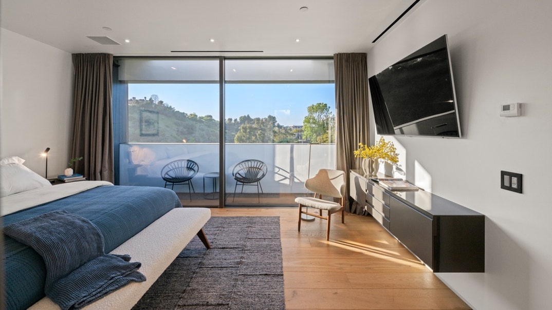 Gene Simmons Beverly Hills Home Interior Photos 16