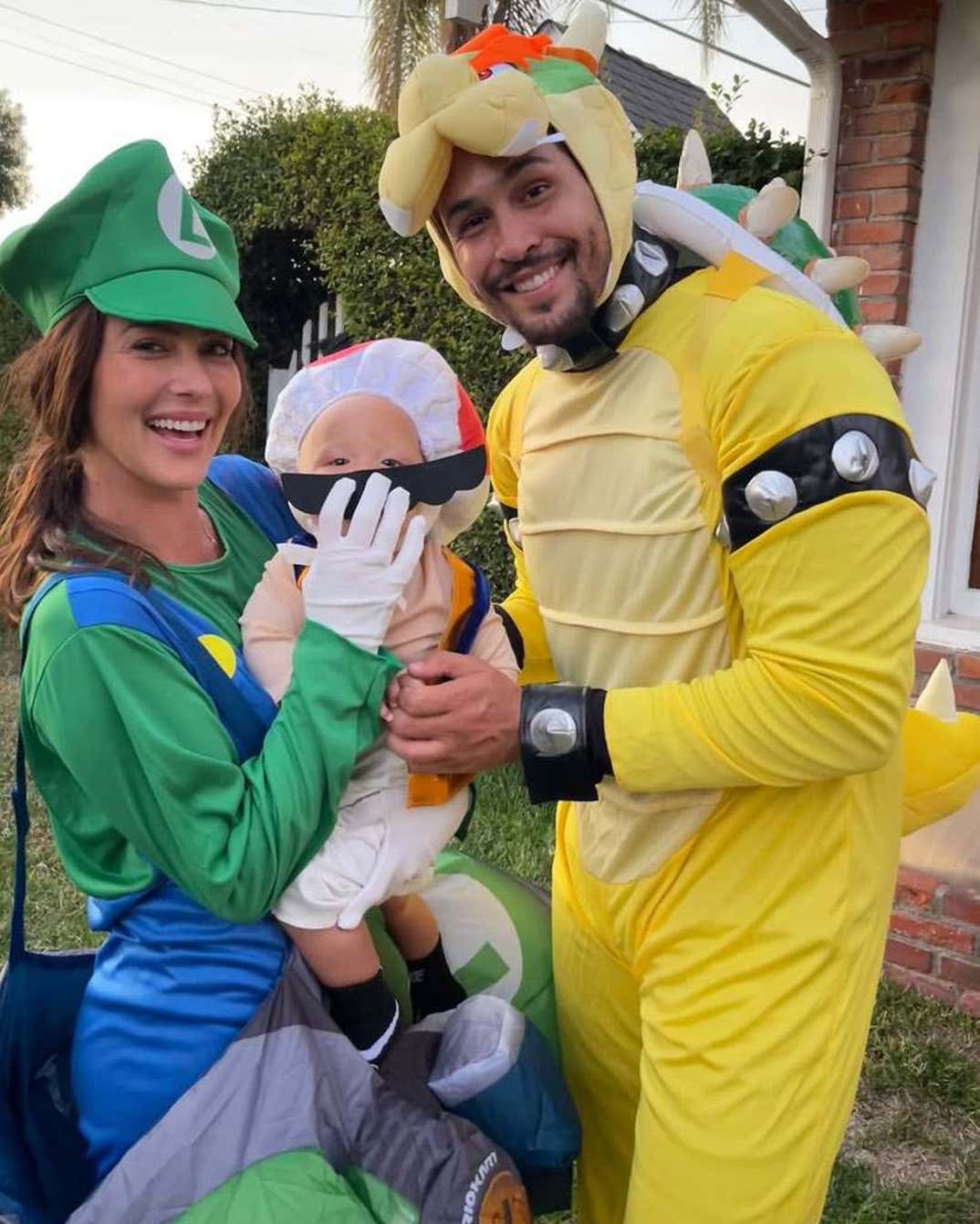 Becca Kufrin and Thomas Jacobs