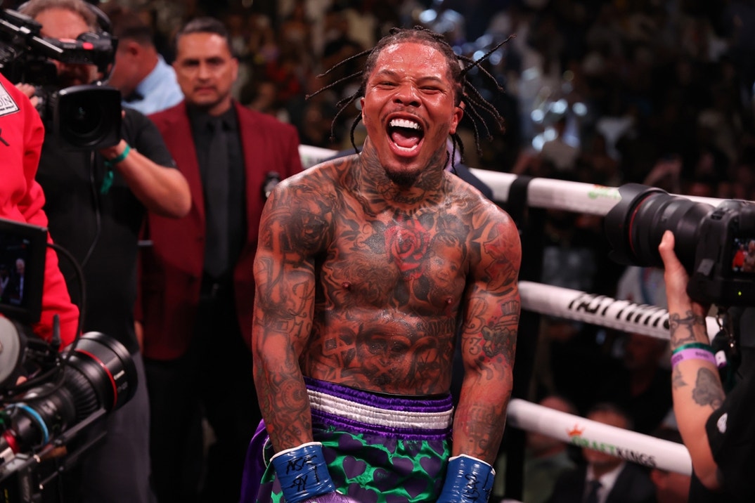 Gervonta Davis Fighting Photos 1