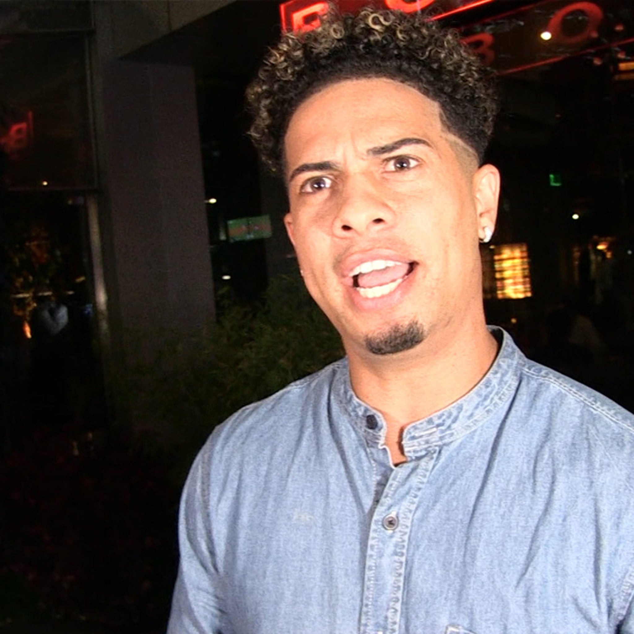 Youtuber Austin Mcbroom Admits Bryce Hall Fighters Haven T Been Paid For Boxing Match