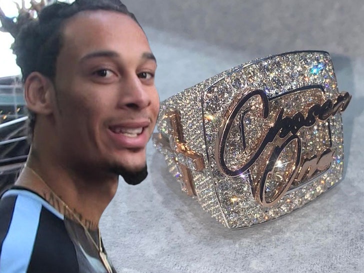 NFL's Robby Anderson Cops 'Chosen One' Diamond Ring, Worth $40k!