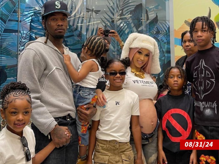 cardi b offset and the family at the waterpark