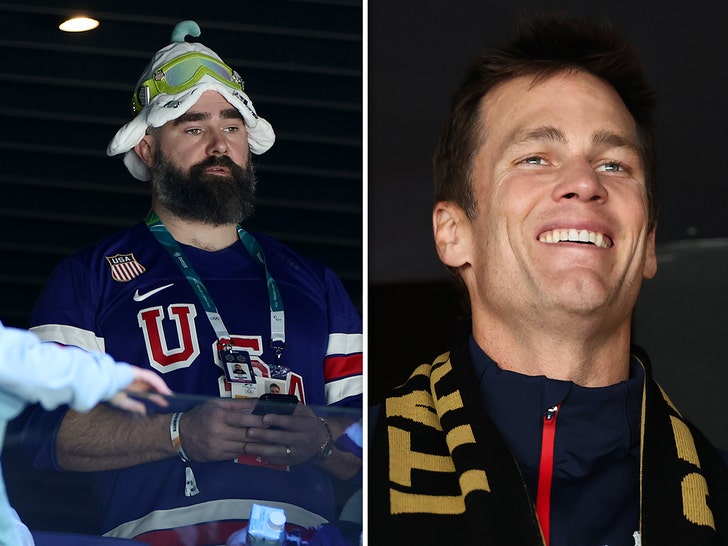 jason-kelce-tom-brady-main-getty-1