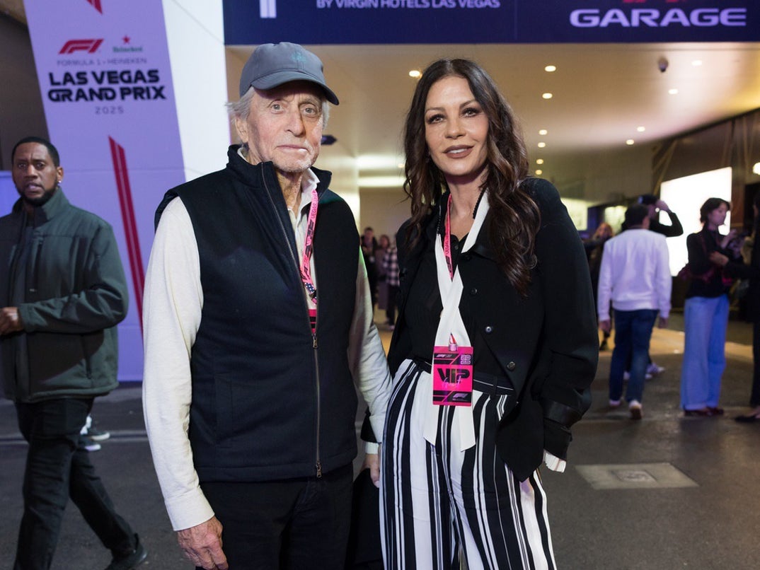 Stars Racing to the 2025 F1 Grand Prix in Las Vegas 6