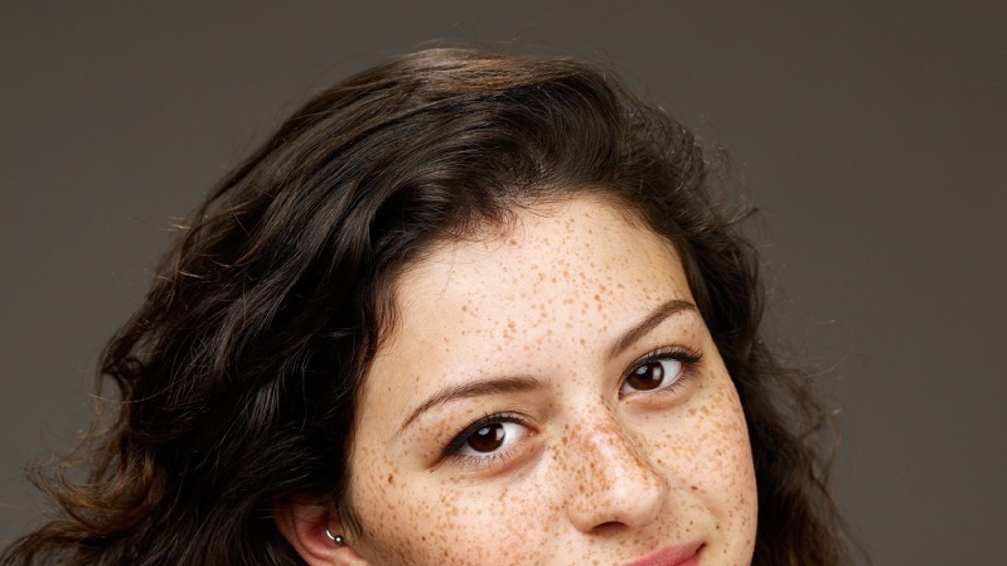 Alia Shawkat Freckles On Face