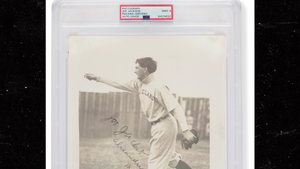 1008-joe jackson-auction-02