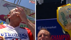 070426_joey_chestnut_primary