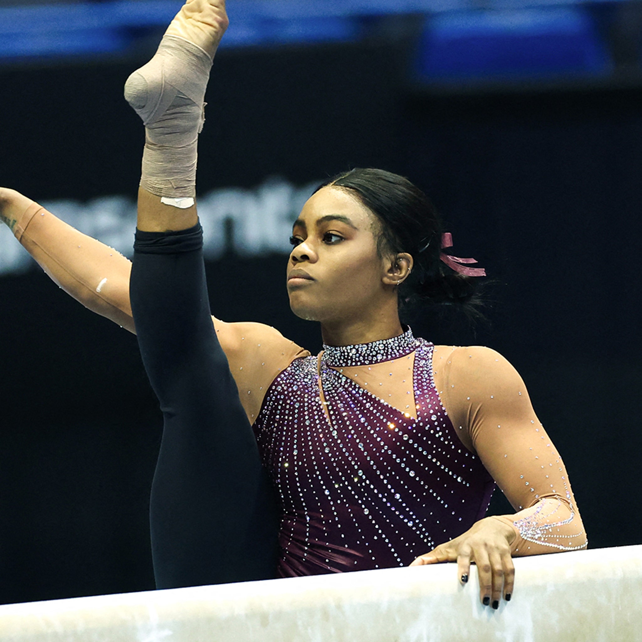 Gabby Douglas Gymnastiekpakjes(01)