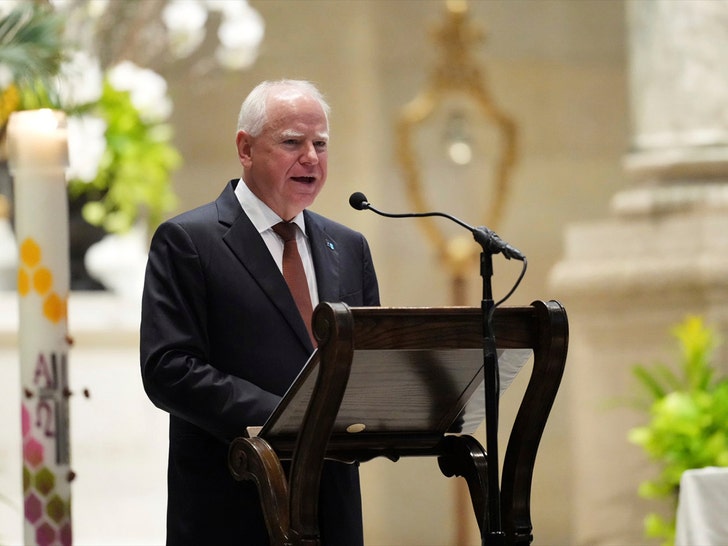 Tim Walz AP 1