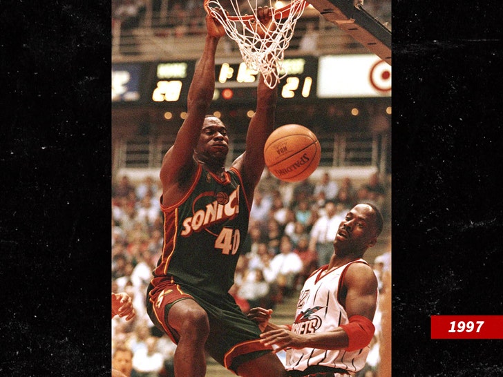 Shawn Kemp in county jail for alleged drive-by shooting / News 