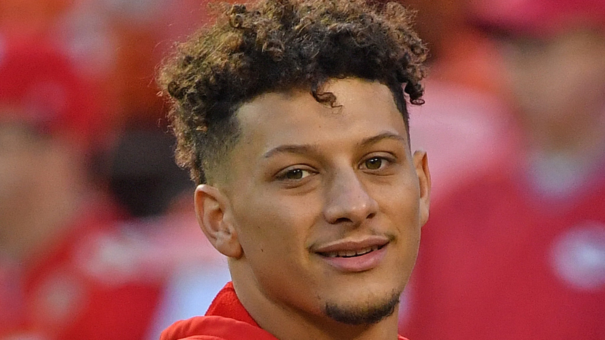 patrick-mahomes-agrees-to-historic-10-year-deal-with-kansas-city-chiefs