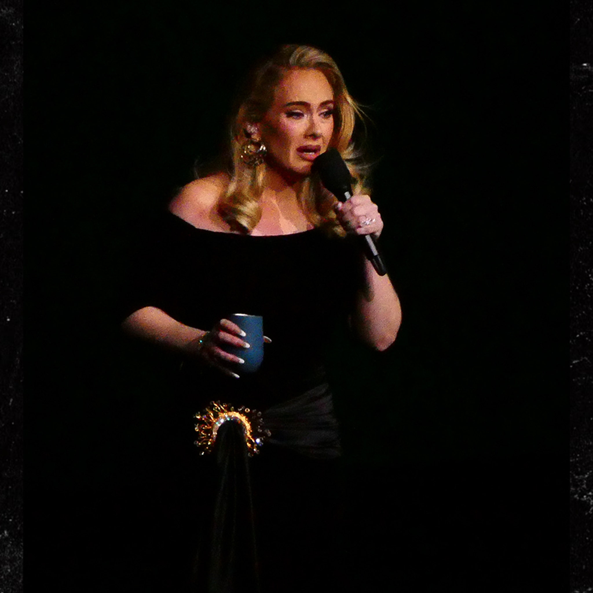 Adele In Tears After Reschedule Las Vegas Residency