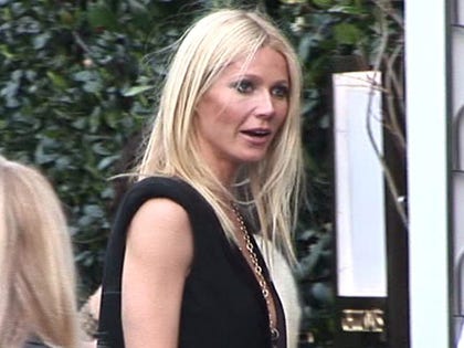 0211-gwyneth-paltrow-worried-TMZ-01