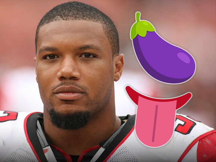 main michael turner emojis getty