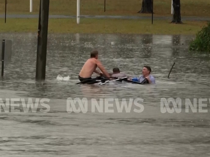 102226 australia flood SUB rescue