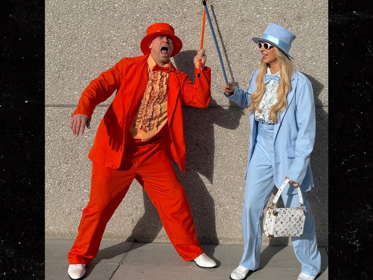 1030-Halloween-Costumes-2026-Sub4