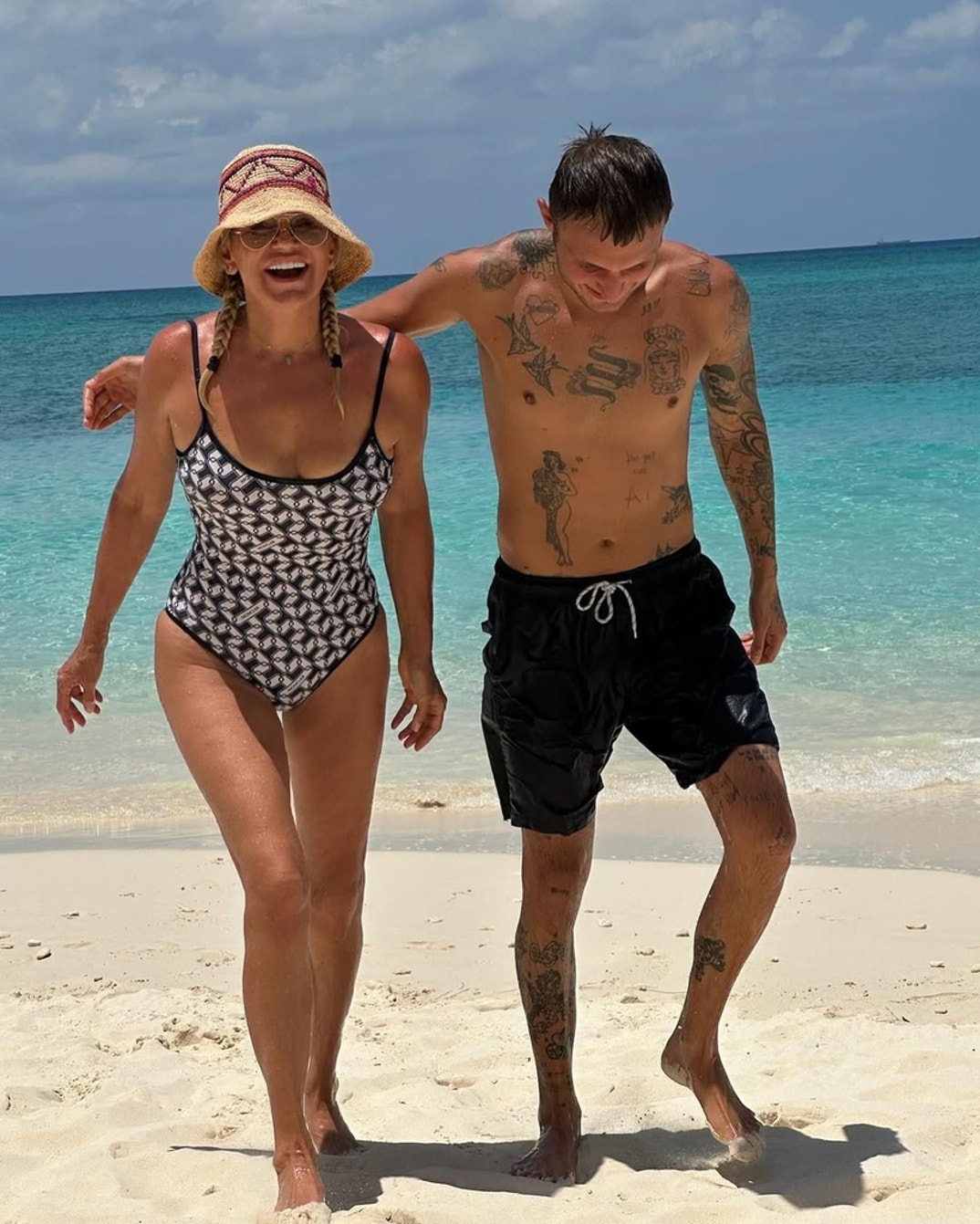 Yolanda Hadid Hot Shots 0