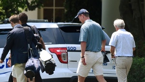 Peyton Manning Golfs with President Trump, Fore-maha!!! (PHOTOS)
