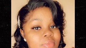 Breonna Taylor Killing, At Least One Cop Wore a Body Cam