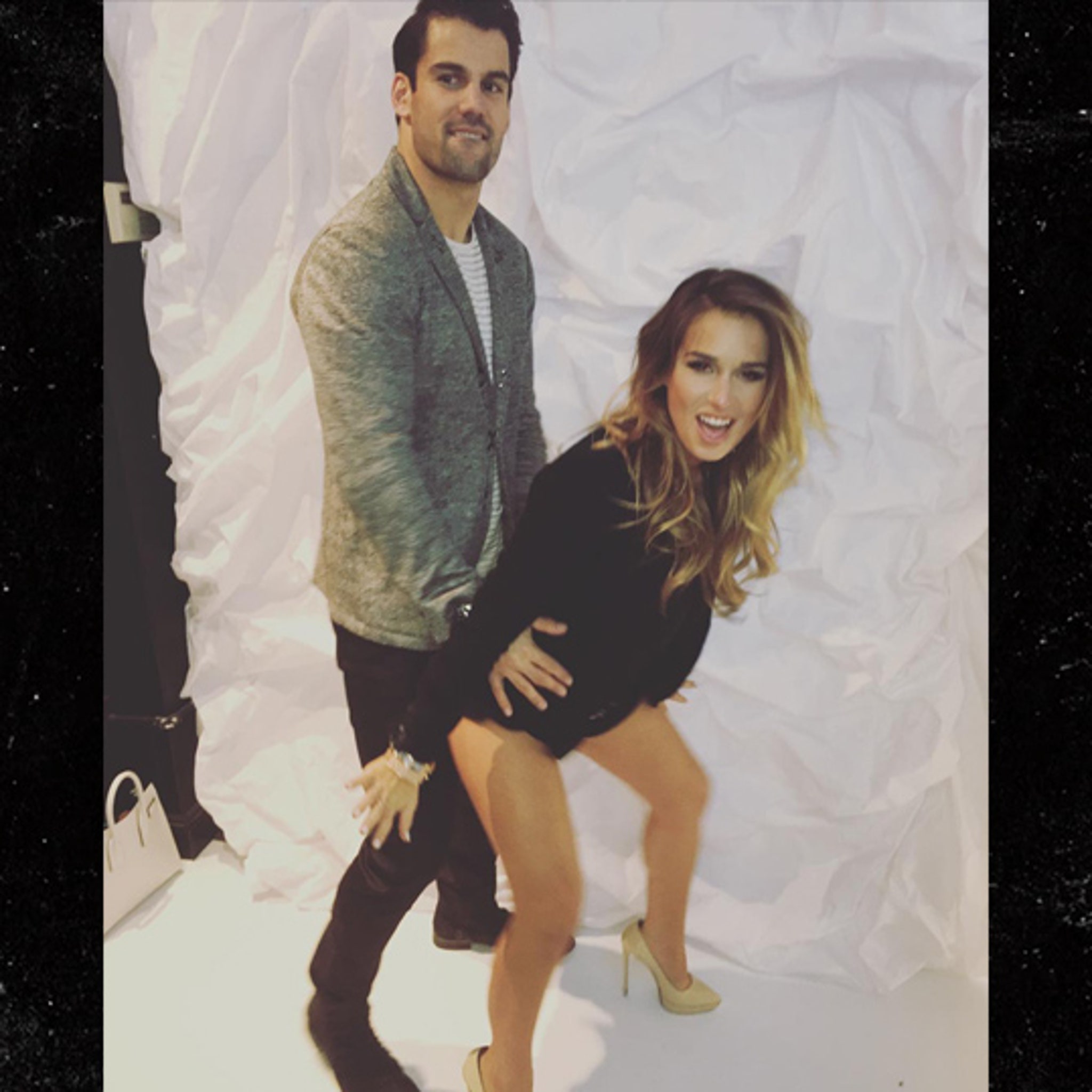 NY Jets Eric Decker Very Dirty Dancing .. photo