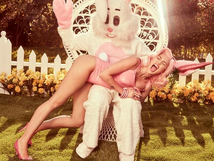 0330-miley-cyrus-easter-bunny-photos-primary