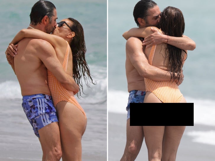 Eva Longoria and Hot Hubby Kissing On Beach