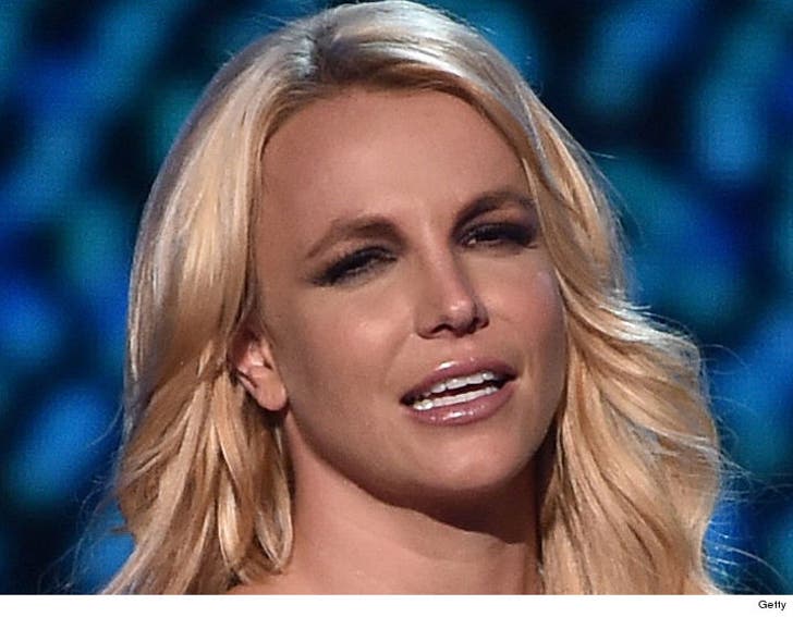Britney Spears Threatens To Sue Mag I M Done Being A Punching Bag