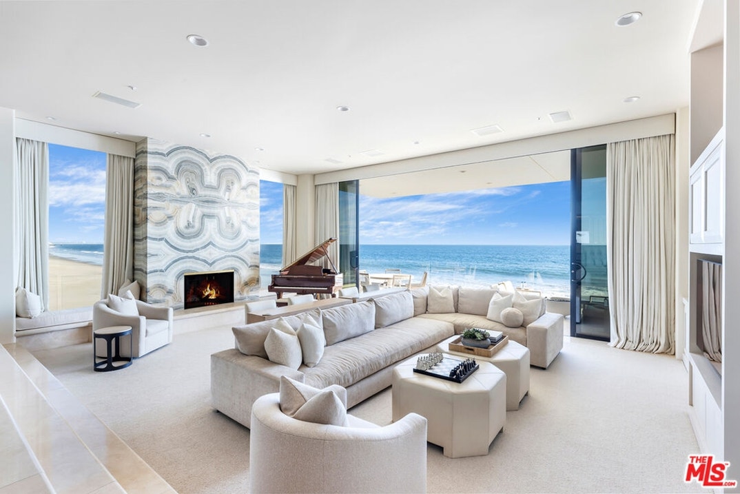 Dr Dre Beach House 1