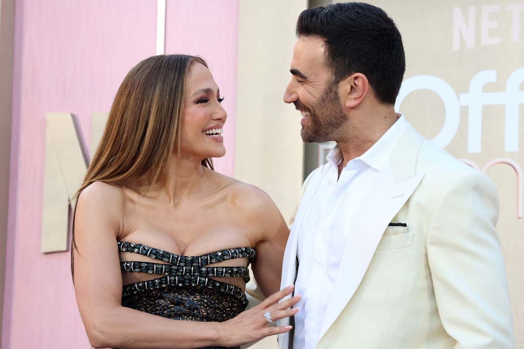 Jennifer Lopez and Brett Goldstein