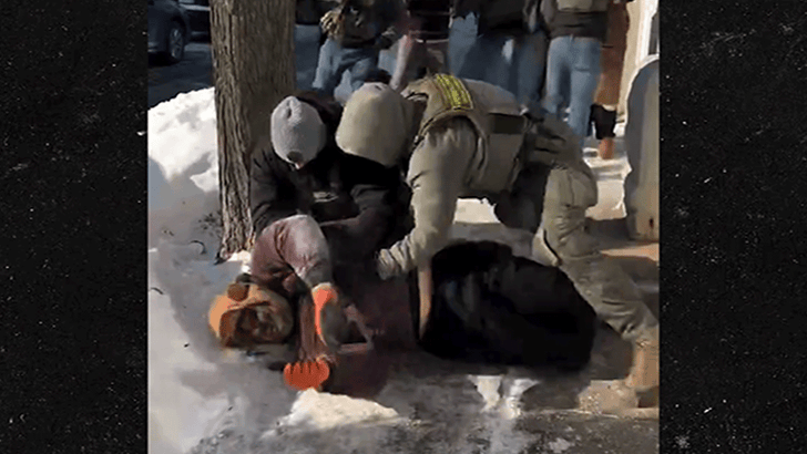 012526_Minneapolis_protest_struggle_period