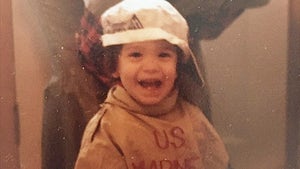 0805-Justin-Long-Cute-Kids-hero