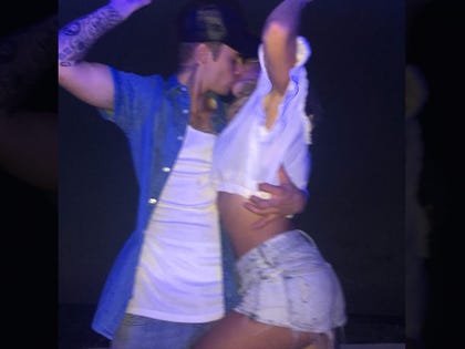 0103-justin-bieber-kissing-INSTAGRAM-01