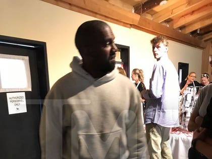 kanye-west-indiana-photos-01