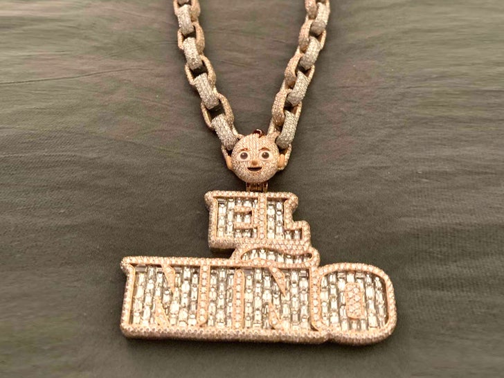 Fernando Tatis iced out chain