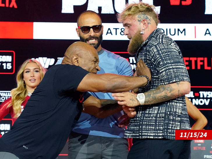 Mike Tyson Jake Paul Presser