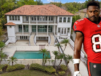 0317-Antonio-Brown-Home-PRIMARY