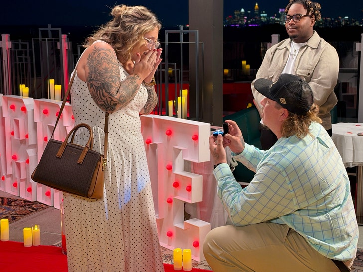 Lauryn 'Pumpkin' Efird and Darrin Kitchens engagment 4