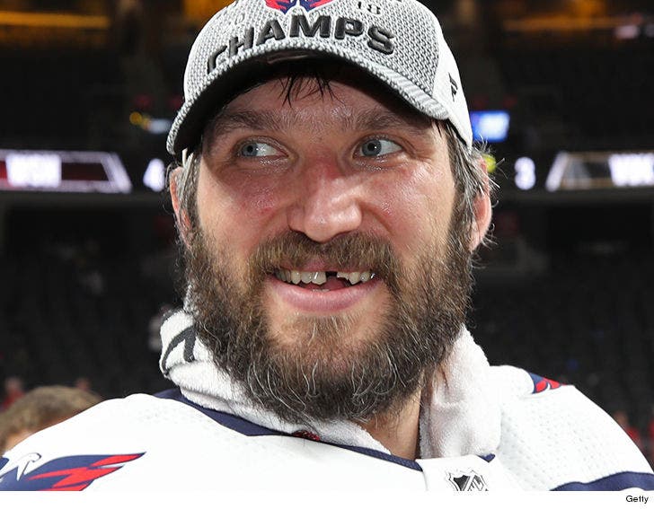 Alex Ovechkin Continues Having Best Summer Ever Welcomes Baby Boy :: 0818-alex-ovechkin-happy-getty-3