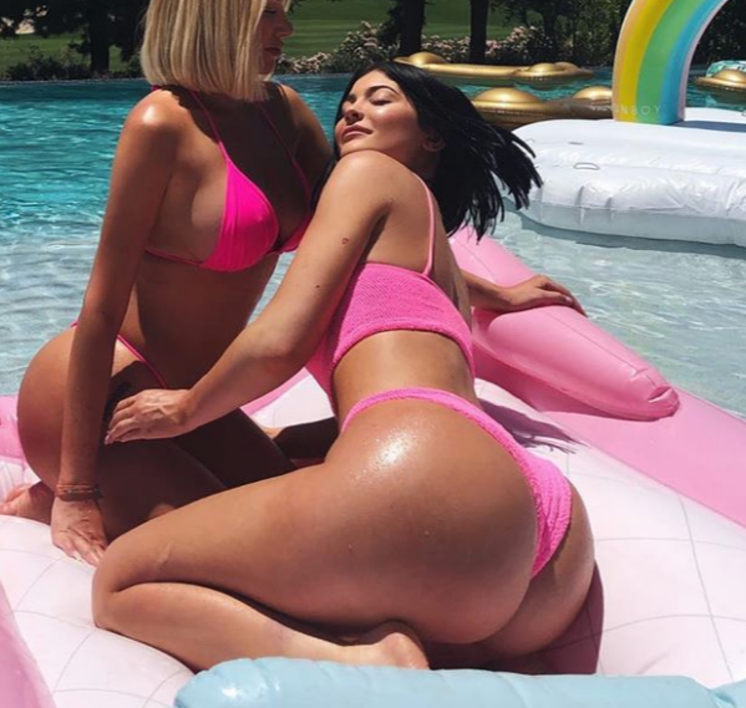 kylie jenner hot shots instagram v2 photos 09