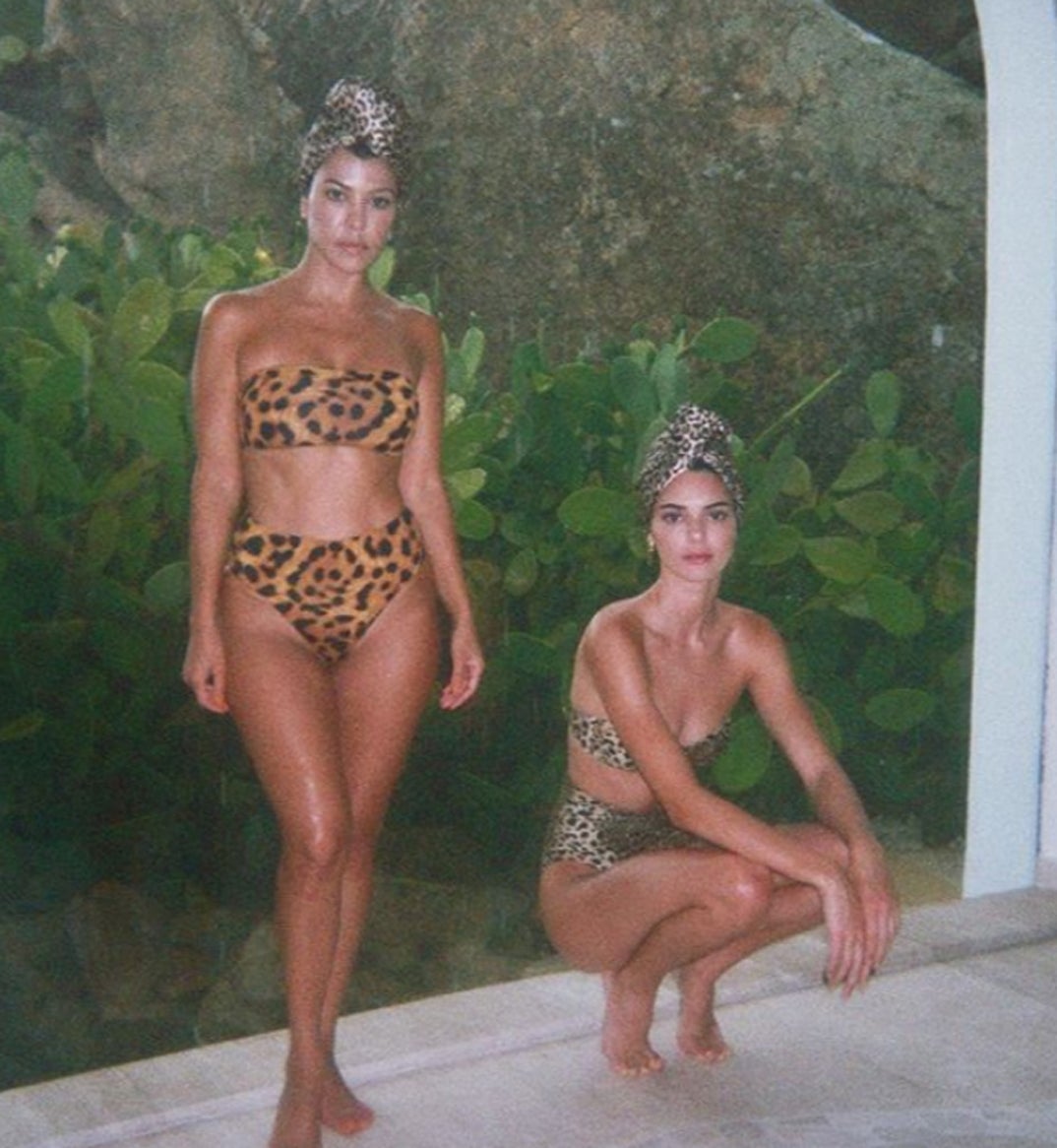 Kourtney (40) vs. Kendall (24)