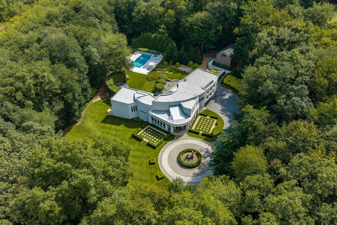 Jay Manuel Ct Home 17